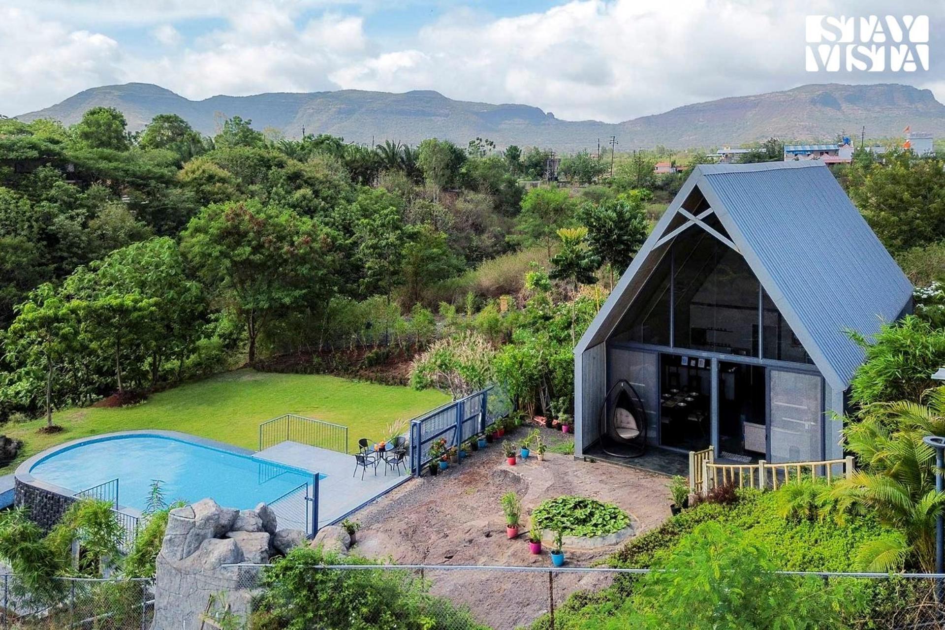 Stayvista'S Celeste Villa - Hill-View Retreat With Infinity Pool ナーシク エクステリア 写真