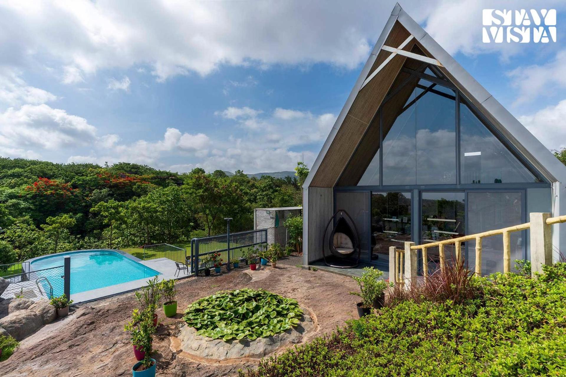 Stayvista'S Celeste Villa - Hill-View Retreat With Infinity Pool ナーシク エクステリア 写真