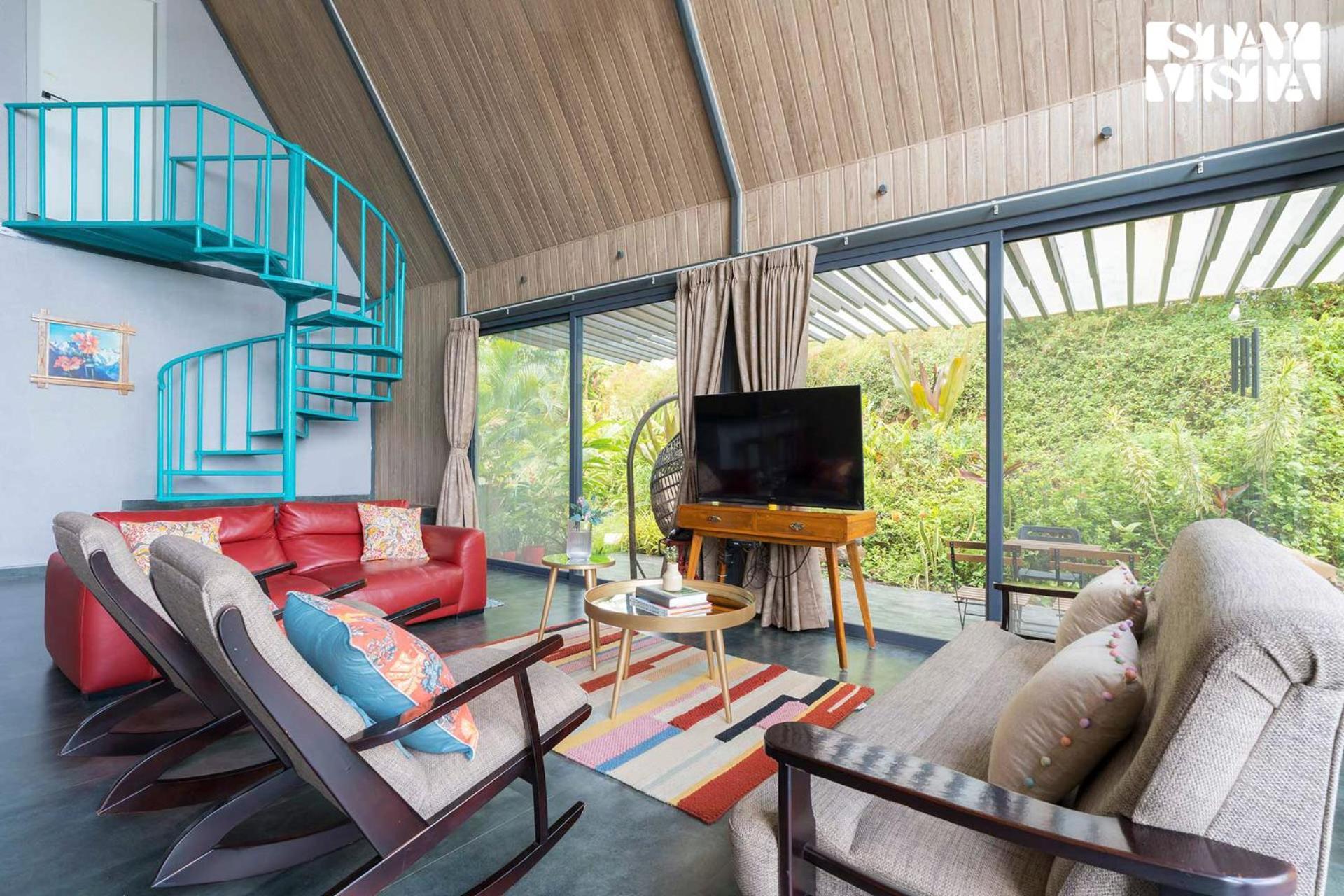 Stayvista'S Celeste Villa - Hill-View Retreat With Infinity Pool ナーシク エクステリア 写真